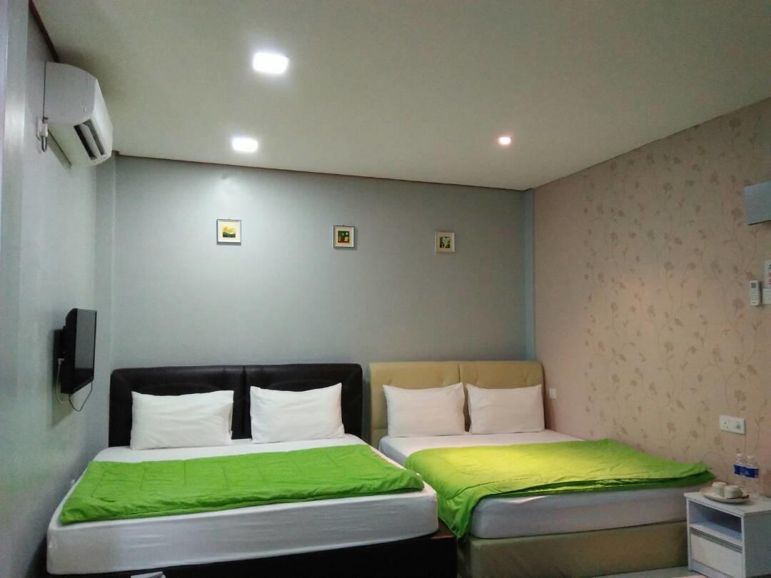 D Lima Beach Inn Pantai Cenang  Extérieur photo