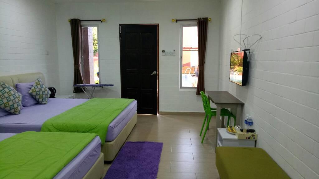 D Lima Beach Inn Pantai Cenang  Extérieur photo